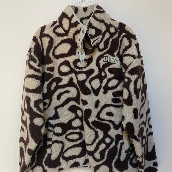 NWT Parks Projects UO Exclusive Geysers Trail High Pile Fleece Sweatshirt Size L - Picture 13 of 15